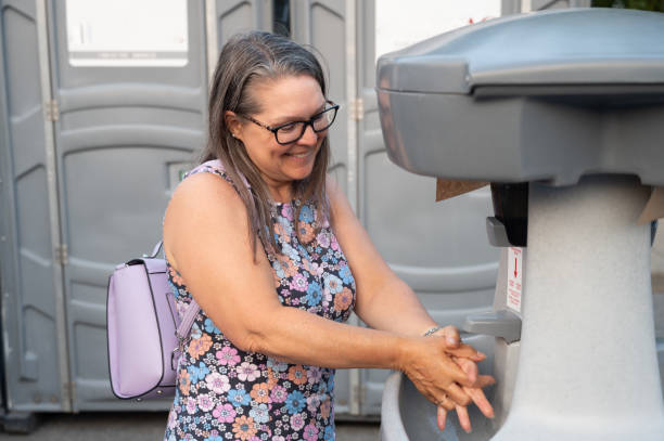 Best Local porta potty services  in Avoca, IA